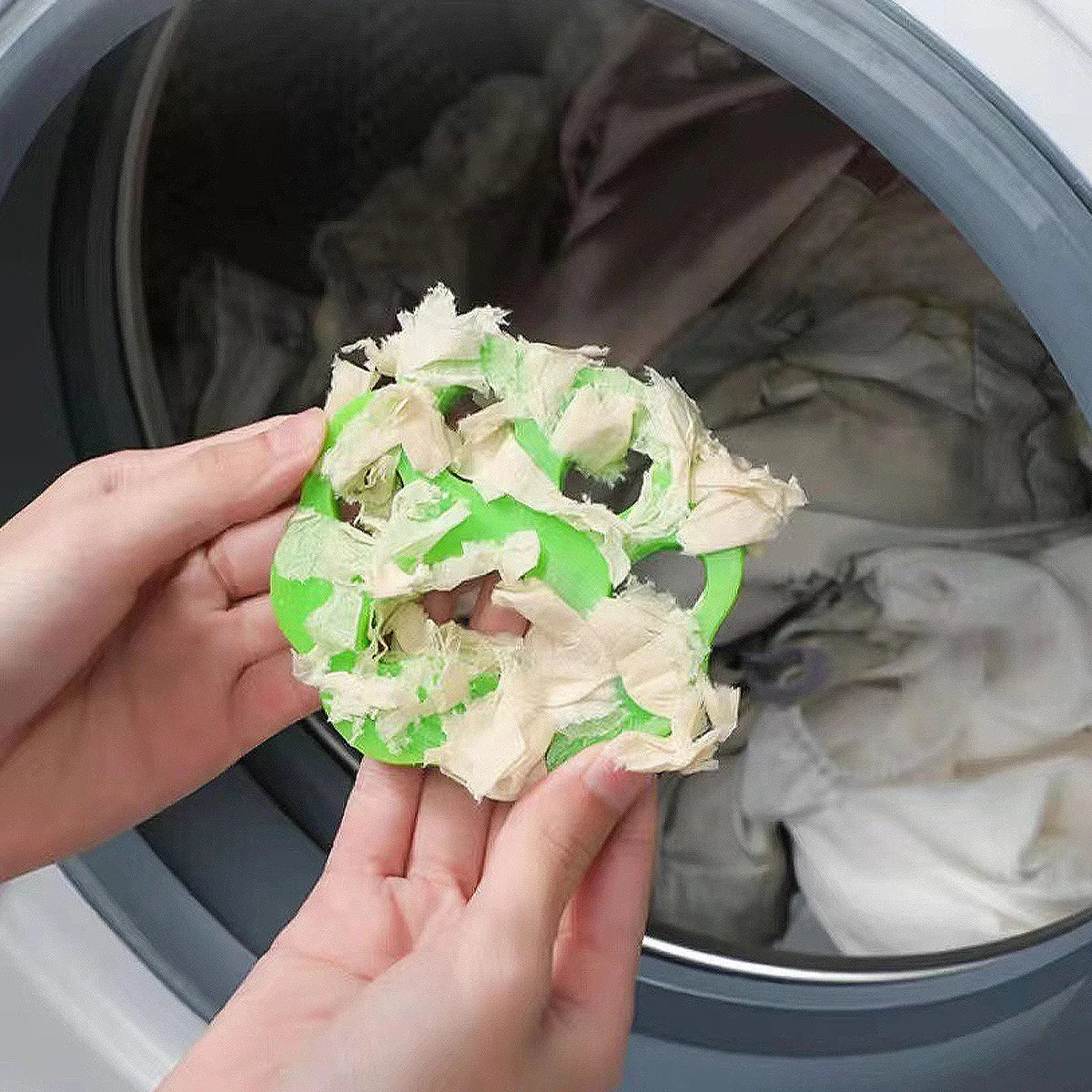 Entfernen Sie ganz einfach Tierhaare von Ihrer Wäsche!